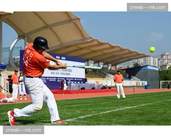 海峡两岸赛事学生裁判严格遵循棒球规则，公正执裁每一场对决