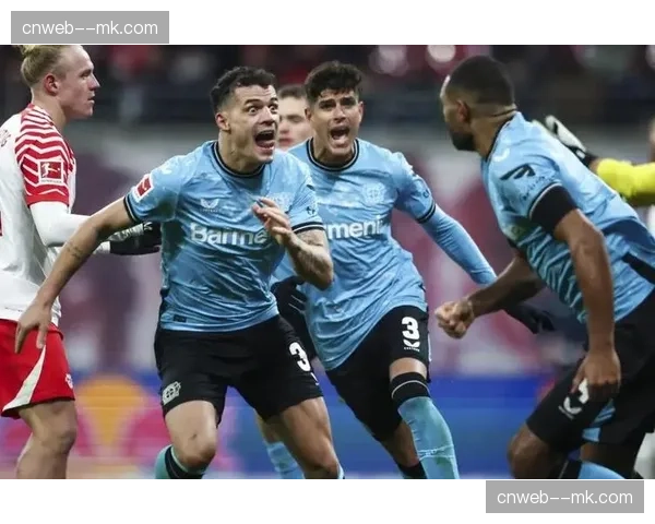 勒沃库森迎战斯图加特，不败纪录面对联赛最大黑马挑战。